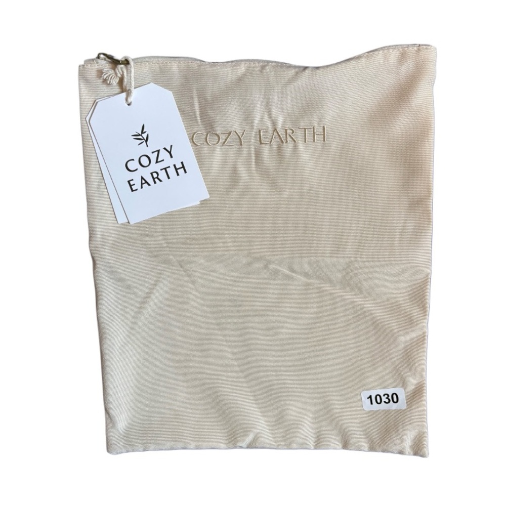 Cozy Earth Cream Travel Bag